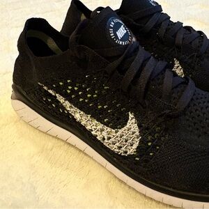 NIKE Free RN Flyknit Sneakers Women’s